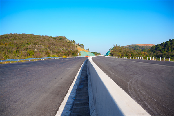 衡永高速公路建设扫尾预计明年5月通车(图3)